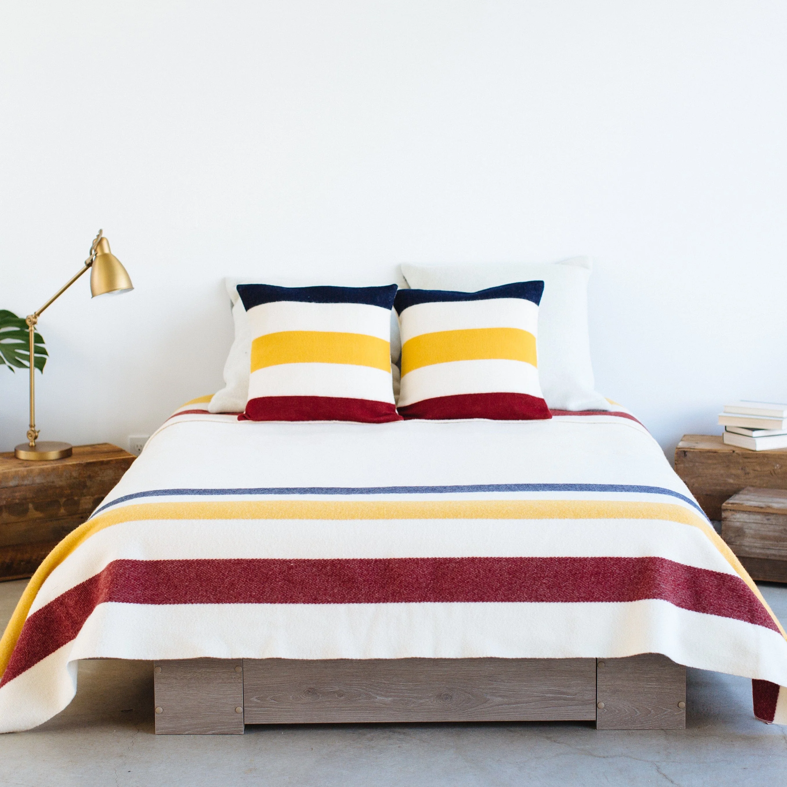 Frontier Wool Blanket - Natural - Image 4
