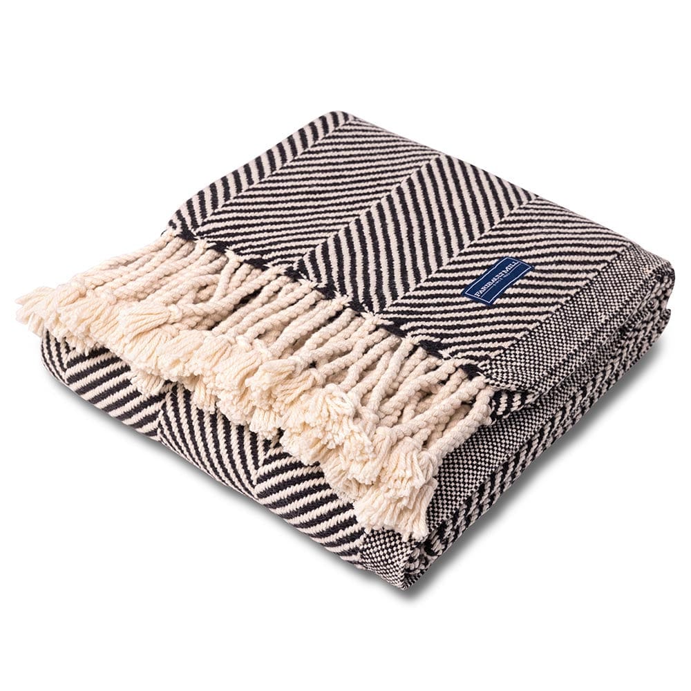 Monhegan Cotton Throw With Fringe - Ebony - Image 3