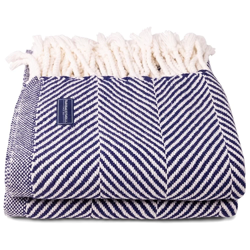 Monhegan Cotton Throw With Fringe - Navy - Image 4