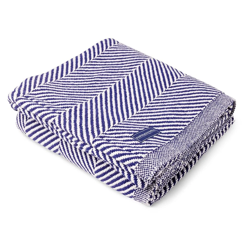 Monhegan Cotton Throw Without Fringe - Navy - Image 4